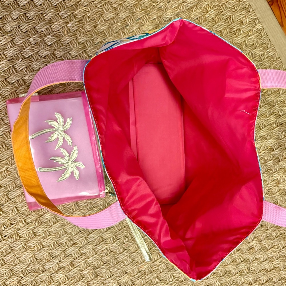 Lilly Pulitzer Floral Tote + LP Clear Pink Wristlet w Palm Trees Nice & NWOT 🌸🌼🌴